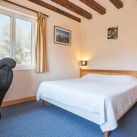 Logis Hotel Restaurant Auberge Les Rives De L'Arzon Vorey Bagian luar foto